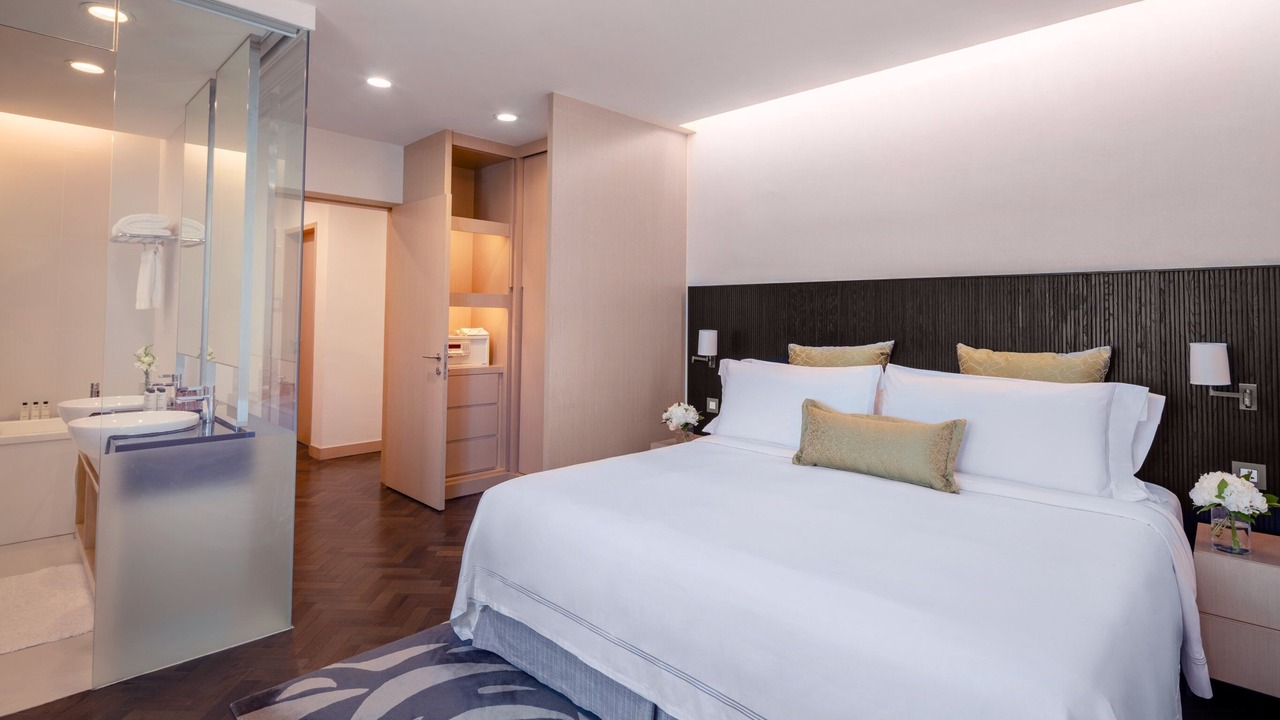 Photo of Bedroom in Singapore River