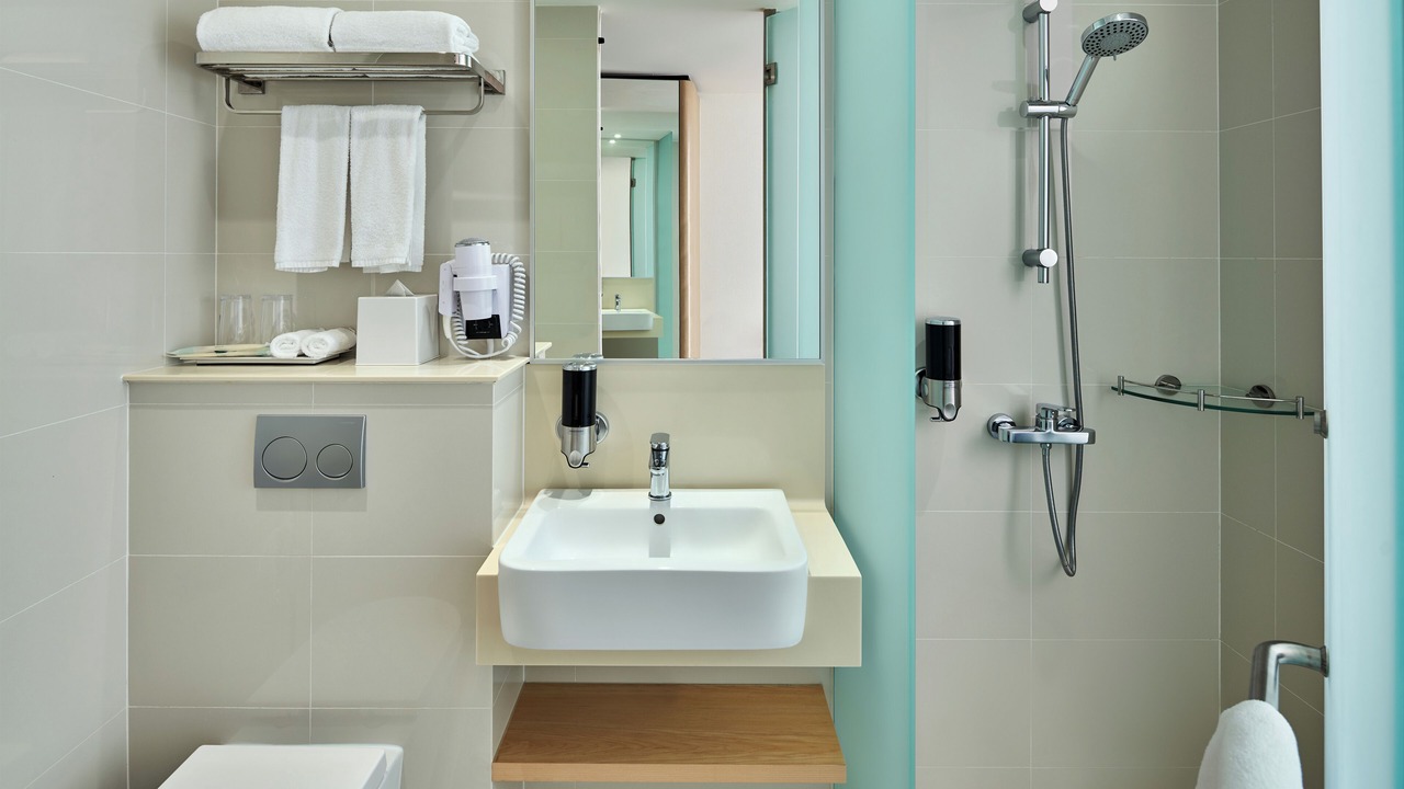 Photo of Bathroom in Marine Parade