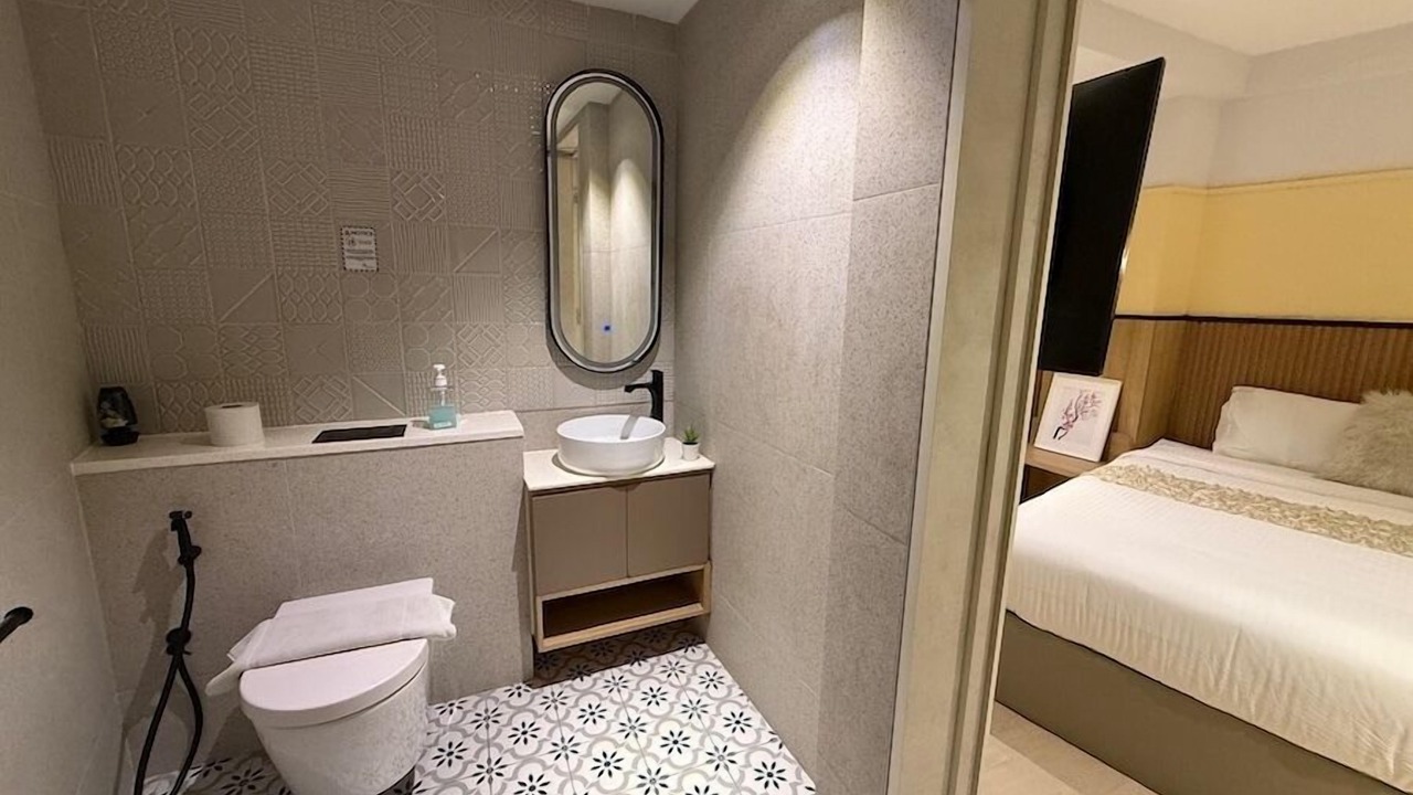 Photo of Bathroom in Marine Parade