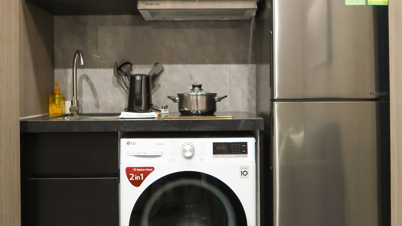 Photo of Kitchen in Downtown Singapore