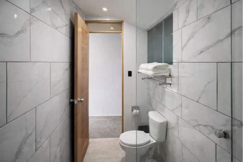 Photo of Bathroom in Rochor