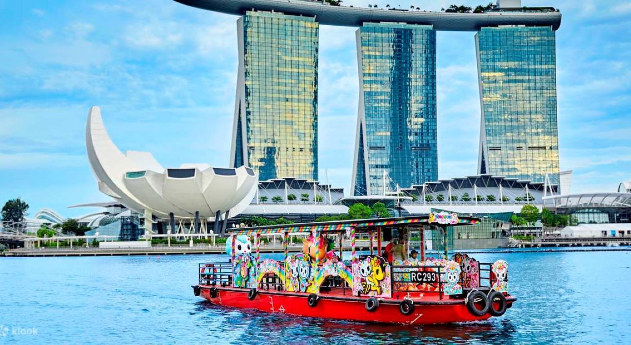 Photo of Others in Singapore River