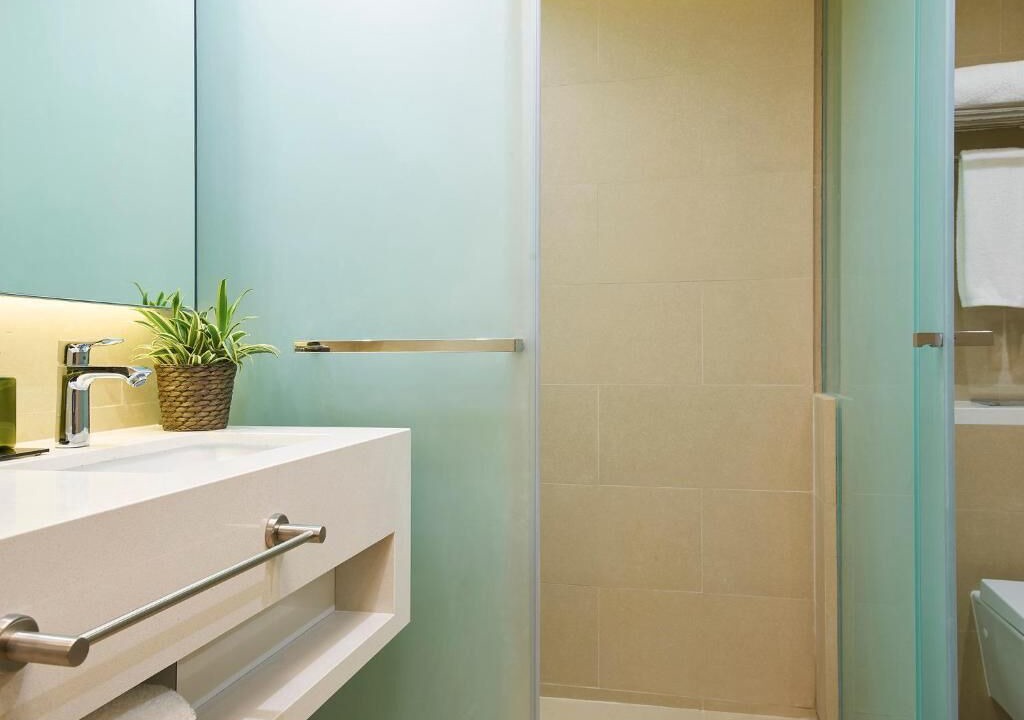 Photo of Bathroom in Clementi