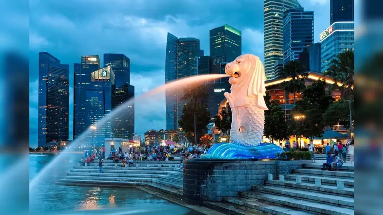Photo of Others in Downtown Singapore