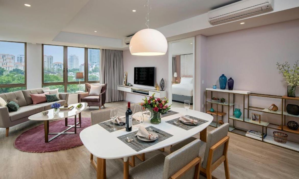 Photo of Livingroom in Newton