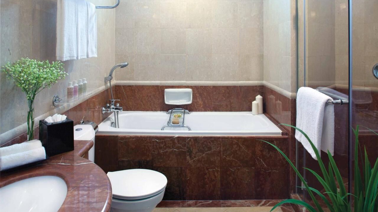 Photo of Bathroom in Singapore River