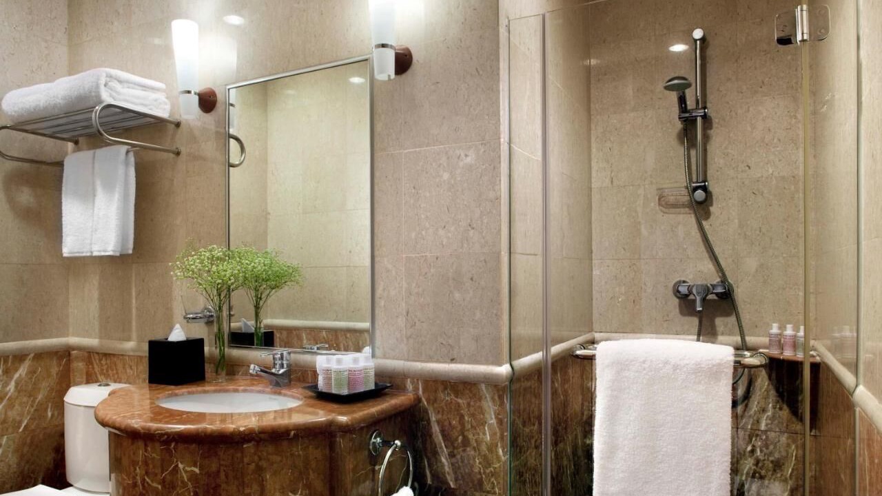Photo of Bathroom in Singapore River