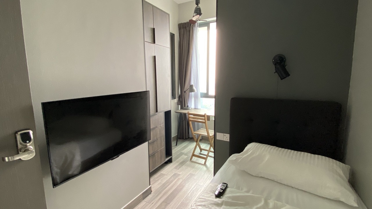 Photo of Bedroom in Singapore River