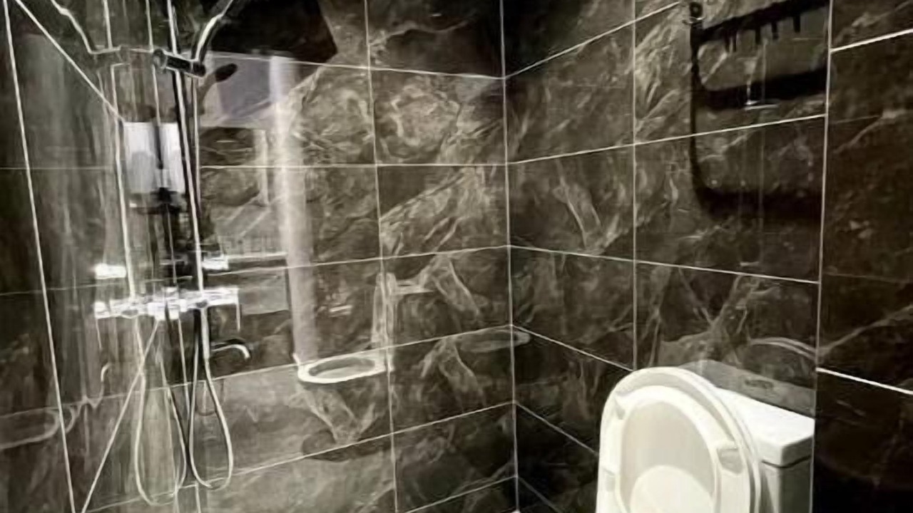 Photo of Bathroom in Marine Parade