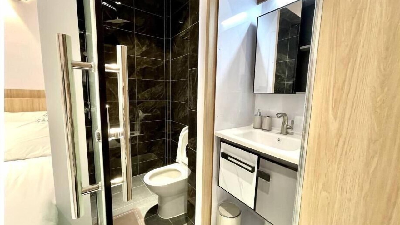 Photo of Bathroom in Marine Parade