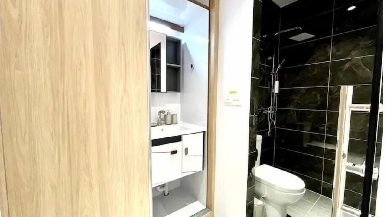 Photo of Bathroom in Marine Parade