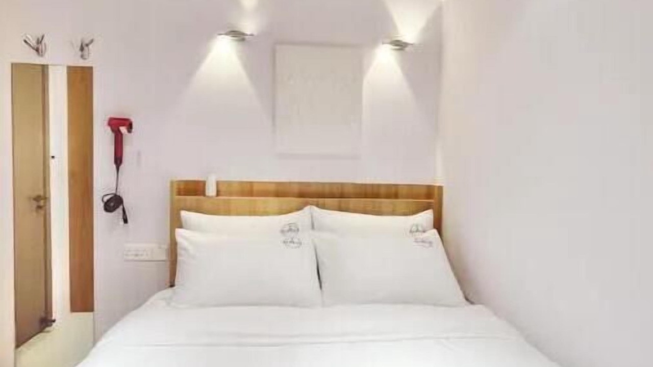 Photo of Bedroom in Marine Parade