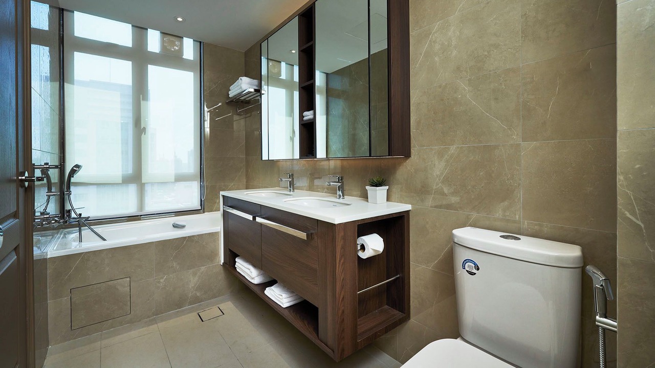 Photo of Bathroom in Singapore River