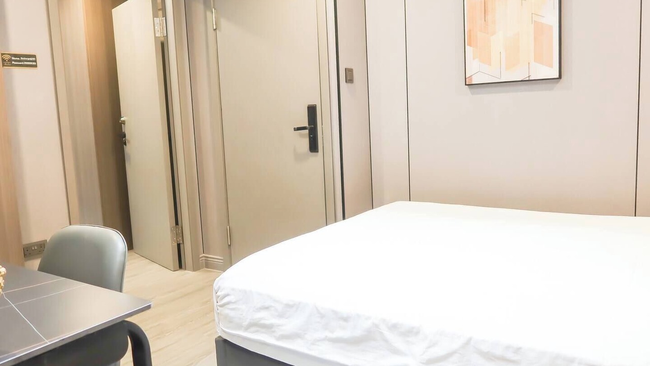 Photo of Bedroom in Dhoby Ghaut