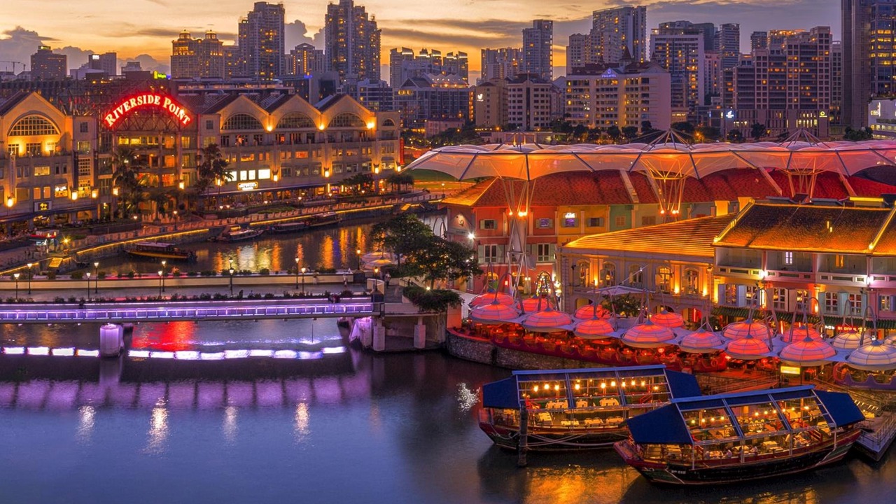 Photo of Others in Singapore River