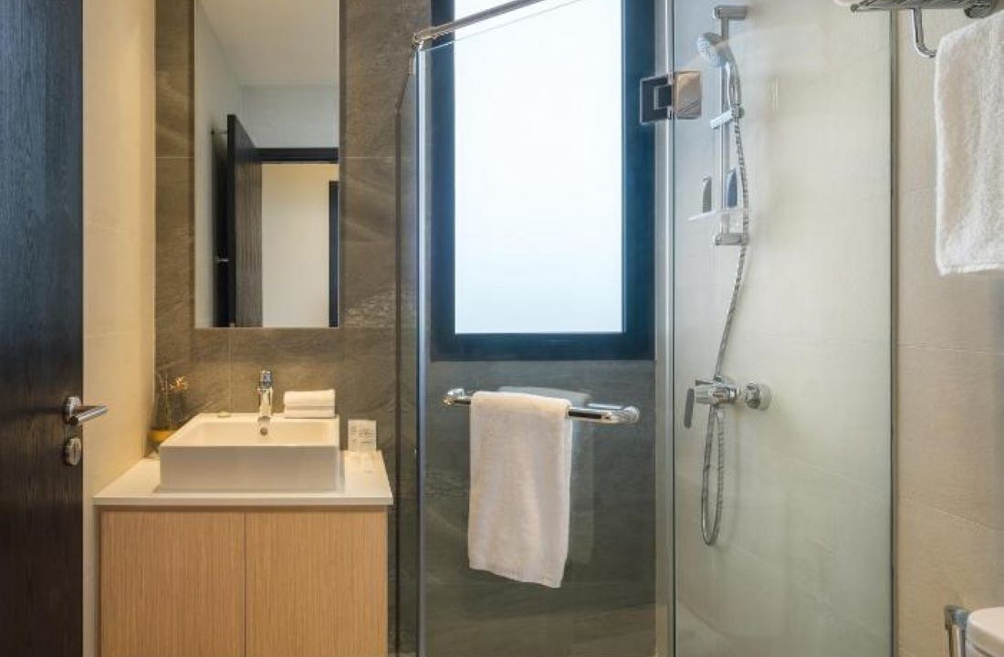 Photo of Bathroom in Thomson Road