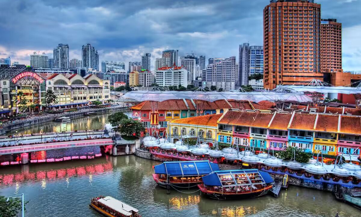 Photo of Others in Singapore River