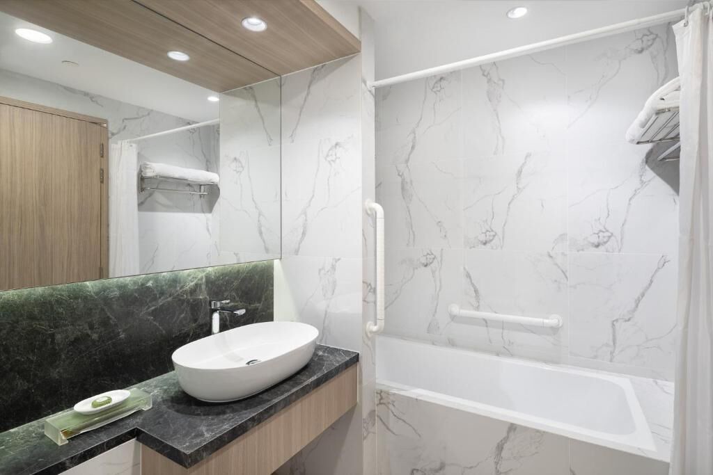 Photo of Bathroom in Singapore River