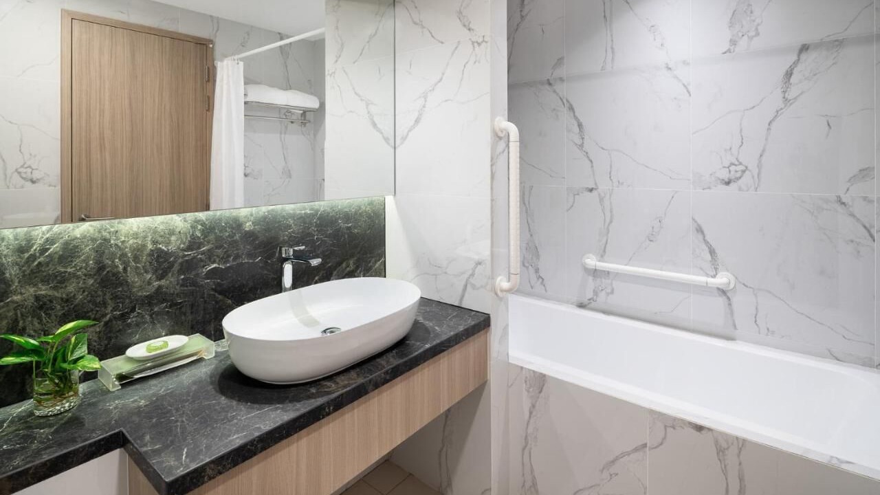 Photo of Bathroom in Singapore River