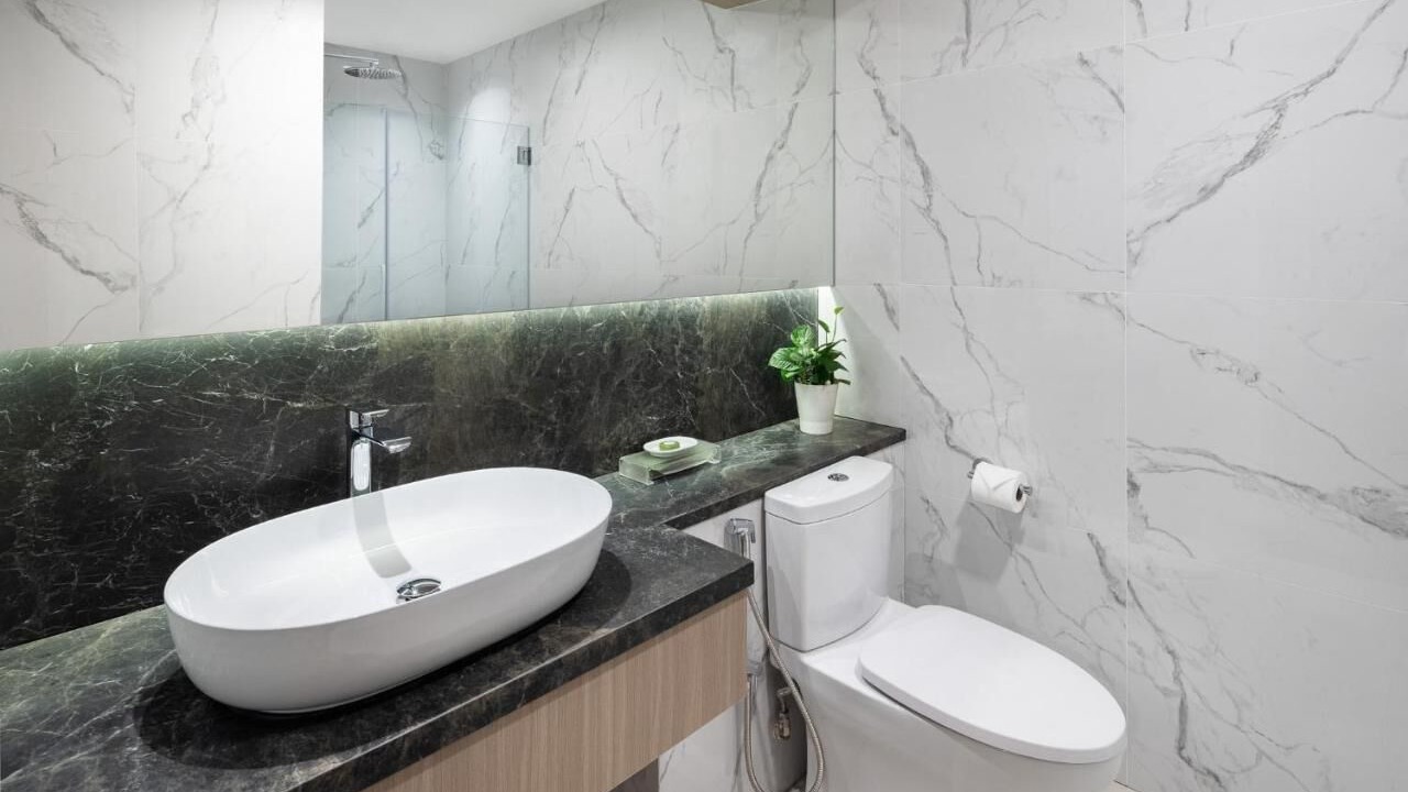 Photo of Bathroom in Singapore River