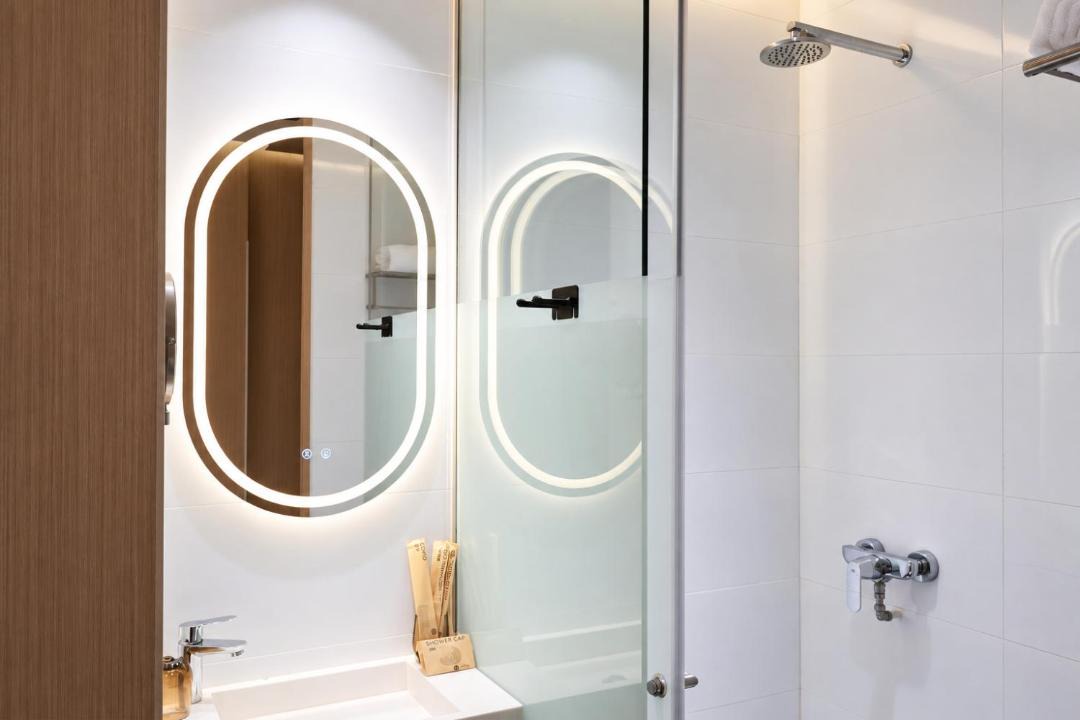 Photo of Bathroom in Colonial District