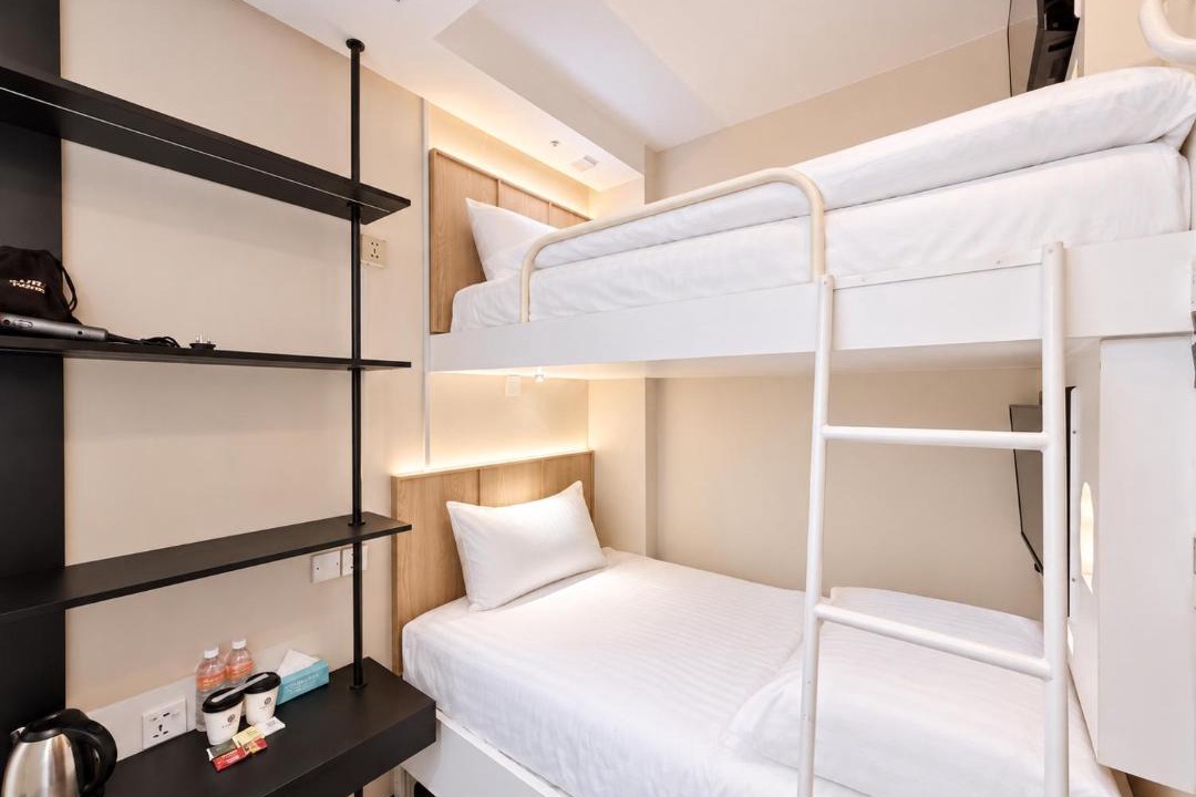 Photo of Bedroom in Colonial District