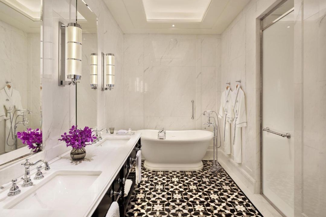 Photo of Bathroom in Colonial District