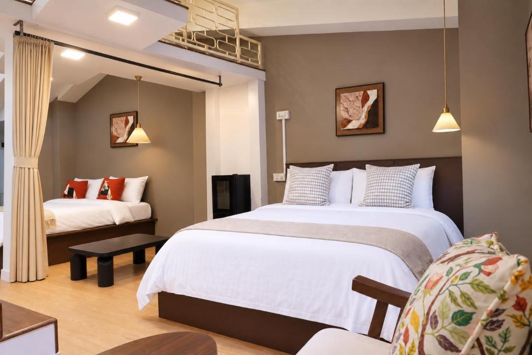 Photo of Bedroom in Colonial District