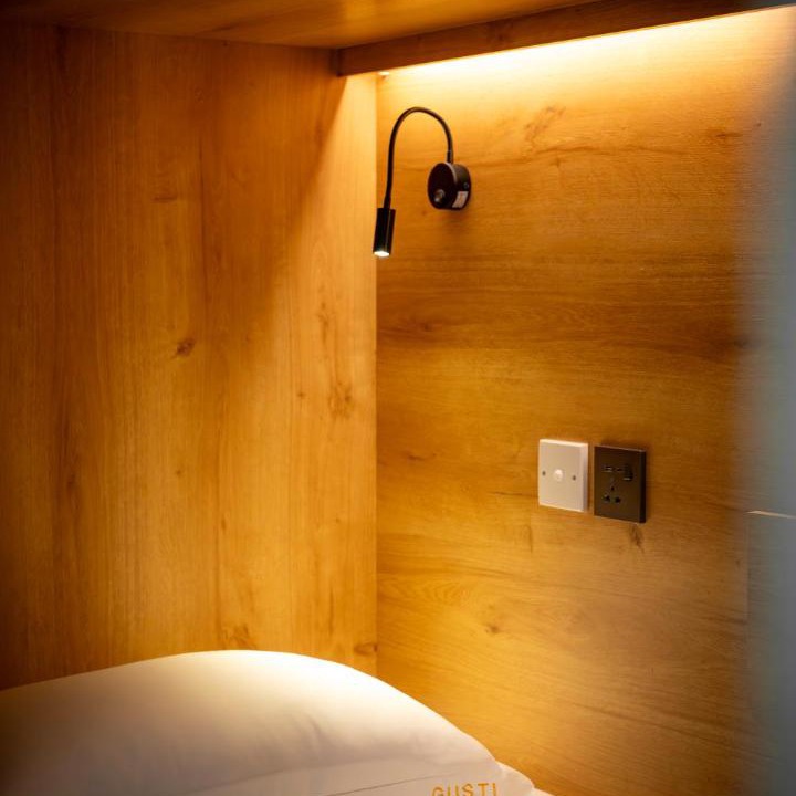 Photo of Bedroom in Singapore River