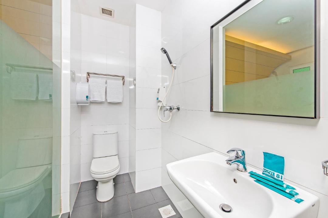 Photo of Bathroom in Rochor