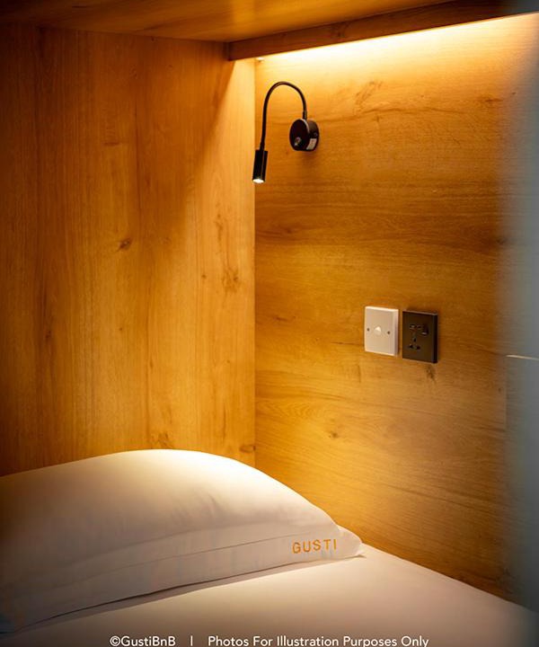 Photo of Bedroom in Singapore River