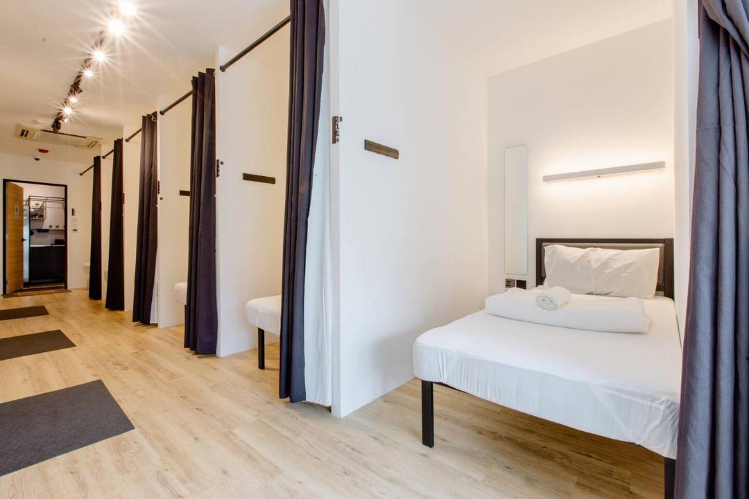 Photo of Bedroom in Downtown Singapore