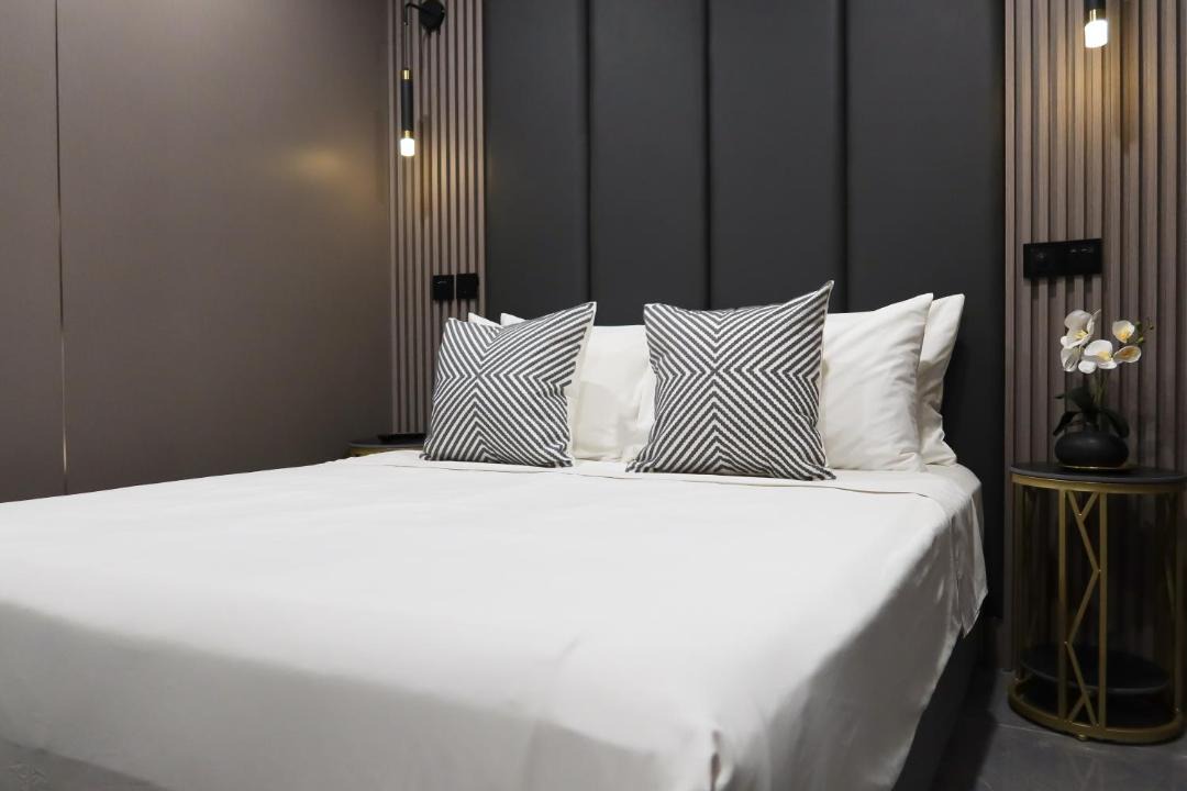Photo of Bedroom in Singapore River