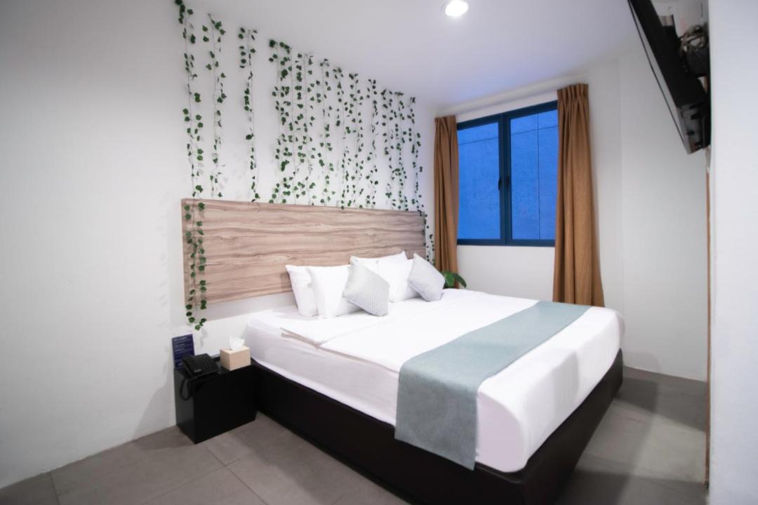 Photo of Bedroom in Rochor