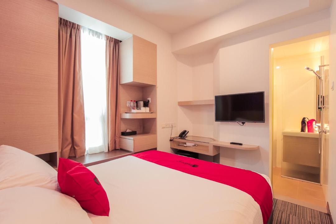 Photo of Bedroom in Thomson Road