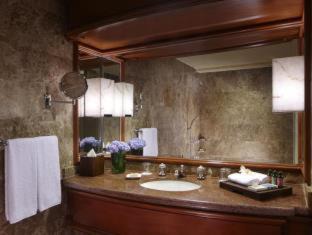 Photo of Bathroom in Orchard