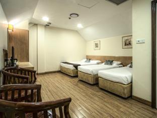 Photo of Bedroom in Geylang