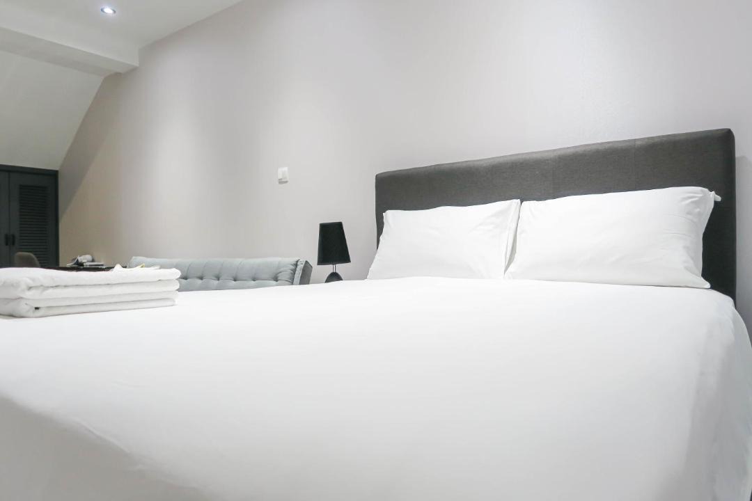 Photo of Bedroom in Singapore River