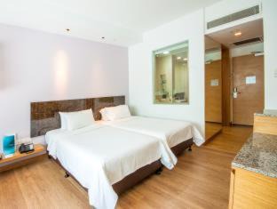 Photo of Bedroom in Changi
