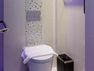 Photo of Bathroom in Lavender