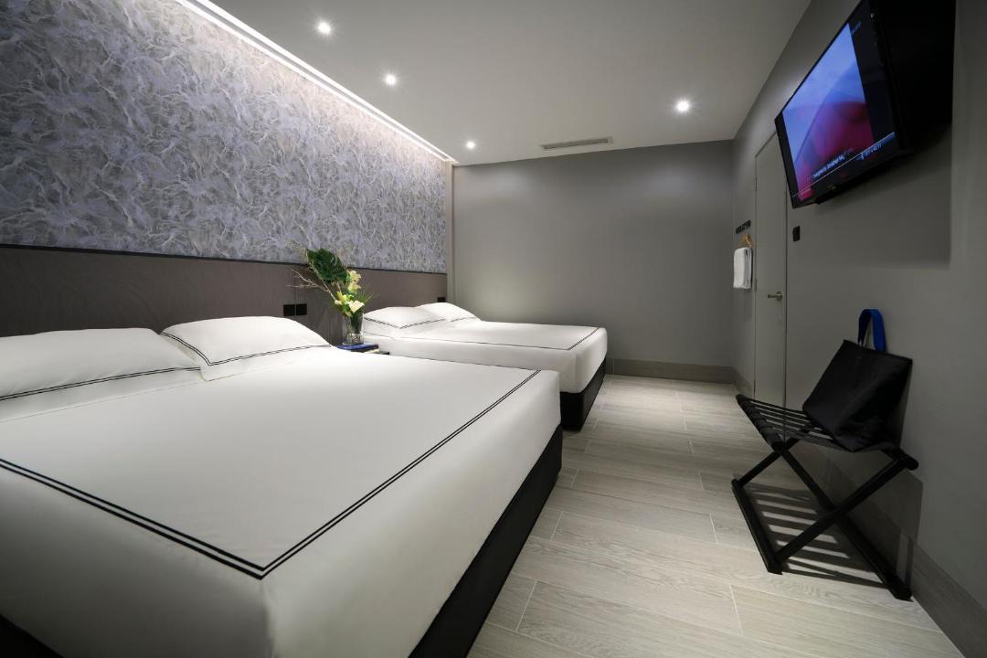 Photo of Bedroom in Geylang