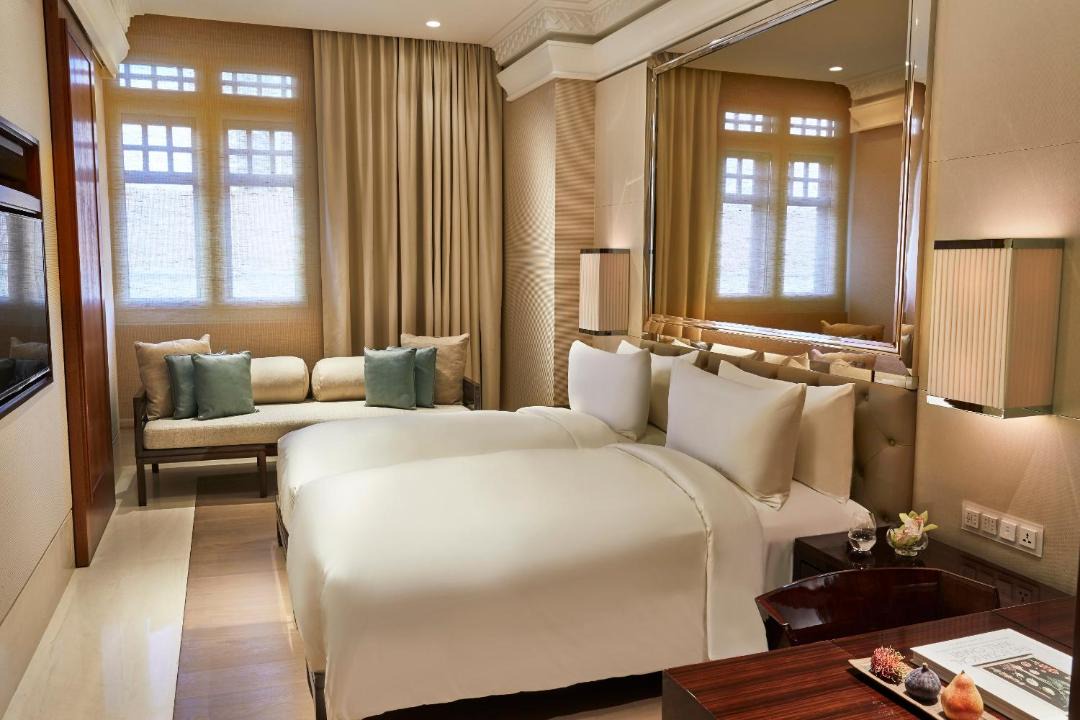 Photo of Others in Colonial District