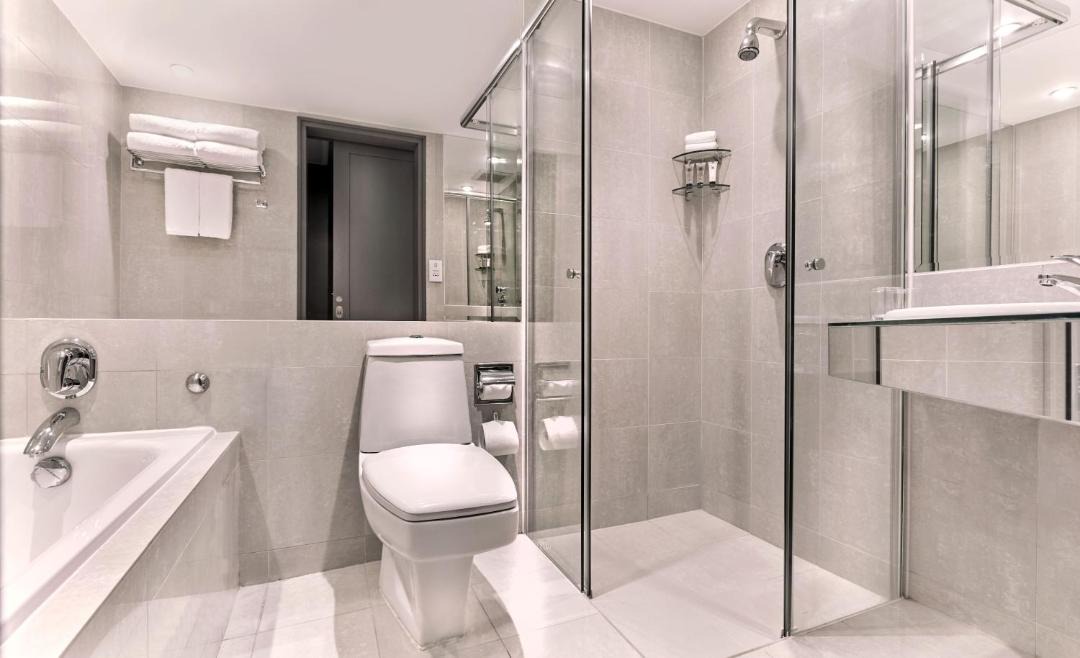 Photo of Bathroom in Tanjong Pagar