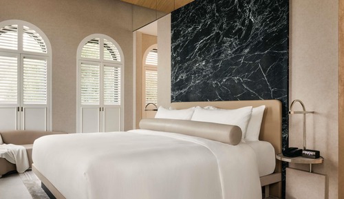Suite, 1 King Bed