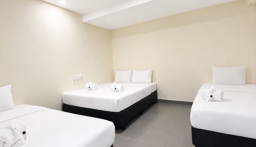 Family Suite, No Windows