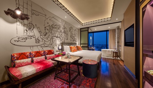 Standard Room, 1 King Bed (Heritage View with Bath)