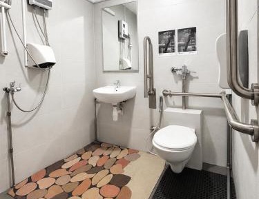 Twin Room with Shared Bathroom