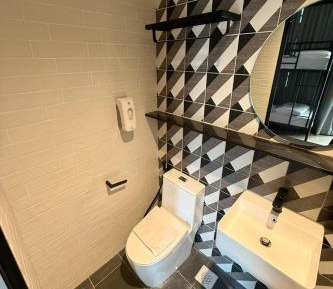 Private 3-Bed Room with Private Bathroom & Washer