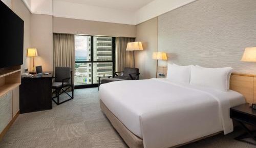 Deluxe Room, 1 King Bed