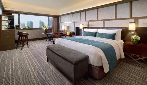 Pacific Club Room, Marina Bay View, Lounge Access, High Floor